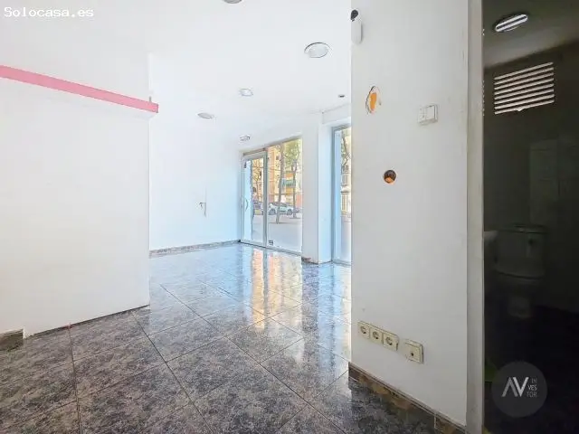 Local Comercial en Cornellà de Llobregat 28m2