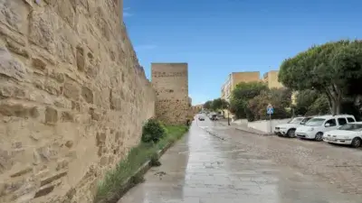 Casa en Tarifa Sobre Muralla Medieval 510m2