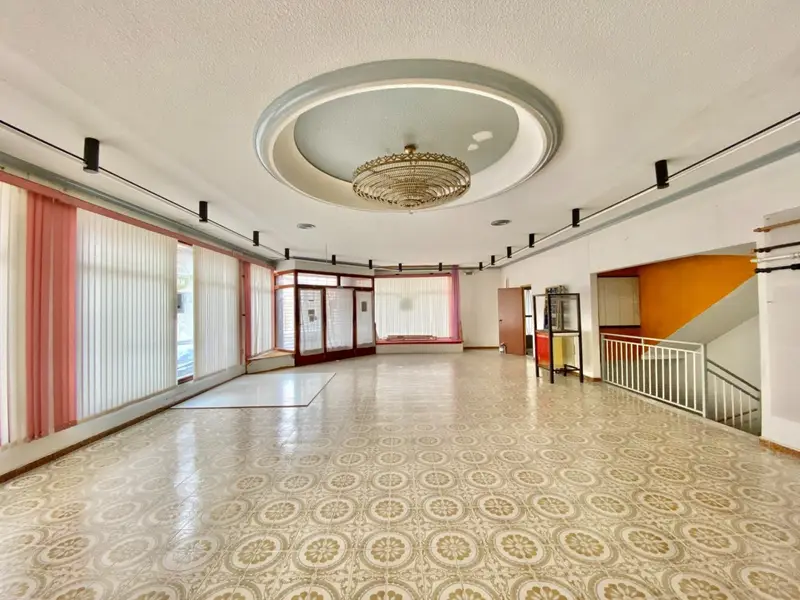 Venta Local Comercial con Terraza en La Coca Aspe