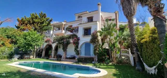 Casa Chalet en Venta en Málaga CERRADO DE CALDERON Vistas al Mar