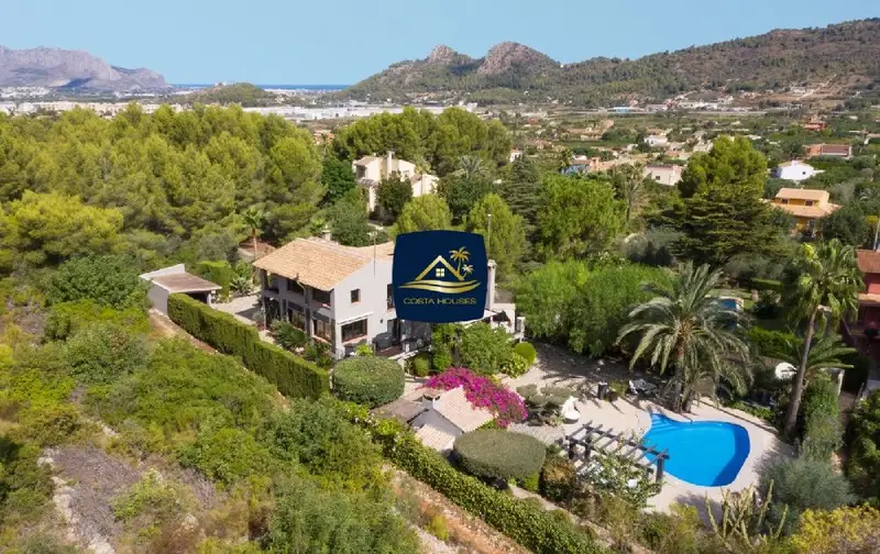 Villa de Lujo en Pedreguer 7 Dormitorios Piscina Privada