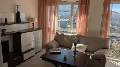 Apartamento en Sierra Nevada con Piscina y Acceso a Telesilla