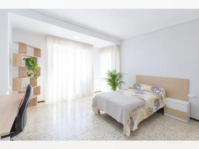 Habitacion Alquiler Elche Cerca UMH CEU