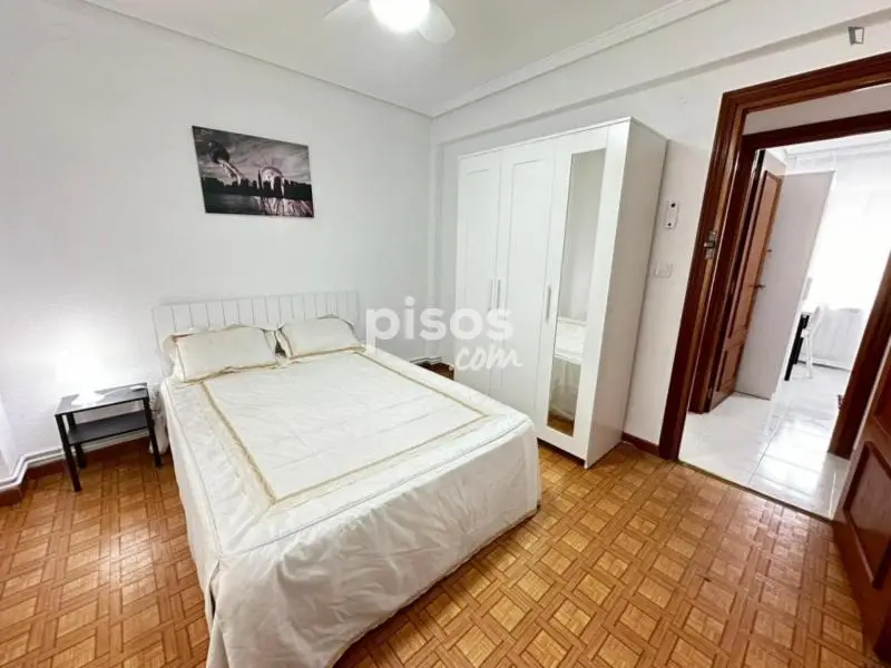 Habitacion en Alquiler en Madrid Centro 150 Dias