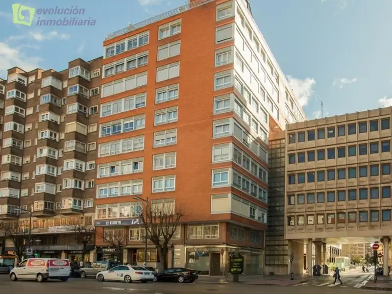 venta Oficina en Burgos, Burgos Provincia (DDC-13175)- Globaliza