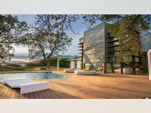 Casa-Villa de 5 Dormitorios en venta Fuengirola, España