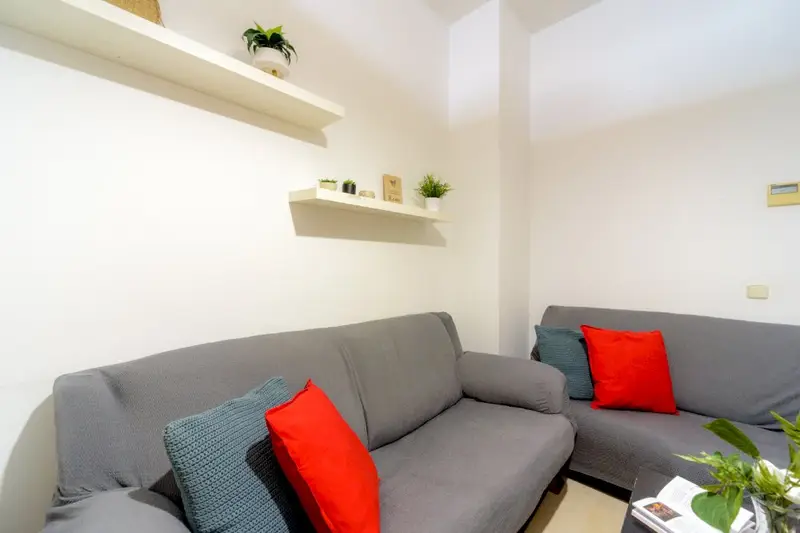 Habitacion con Baño Propio en Bordadores para Estudiantes y Trabajadores