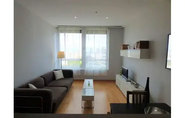 Estudio 40m² Barcelona Diagonal Mar Mascotas Amueblado