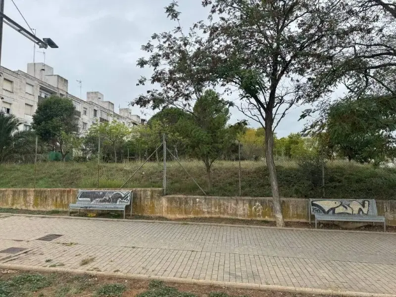 Solar en Venta Barri Ponent Terrassa SBRE 0121027