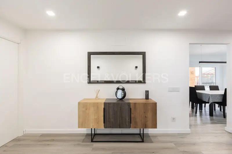 Chalet de Lujo en venta 8 habitaciones 5 baños L Eliana Valencia