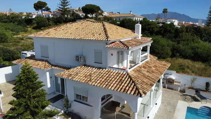 Villa en venta 4 dormitorios Costa del Sol