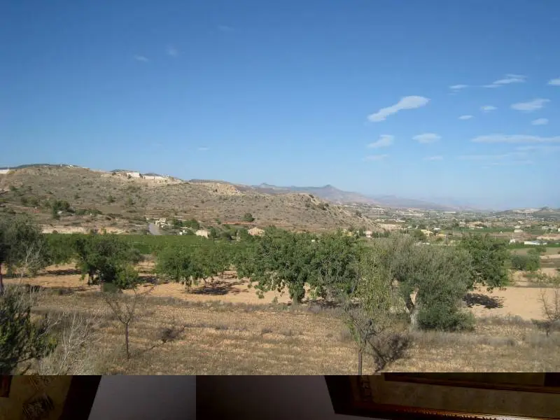 Casa en Boquera La Romana cerca de Hondon de las Nieves
