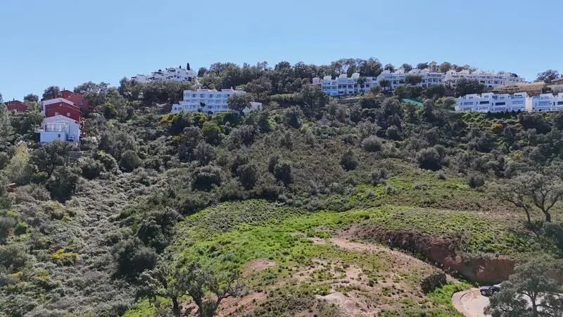 Parcela en La Mairena Marbella para 7-9 Villas de Lujo