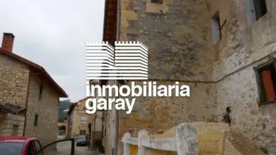Casa de Piedra para Rehabilitar en Criales de Losa