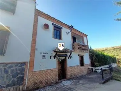 Cortijo Amueblado en Córdoba con Vistas al Campo