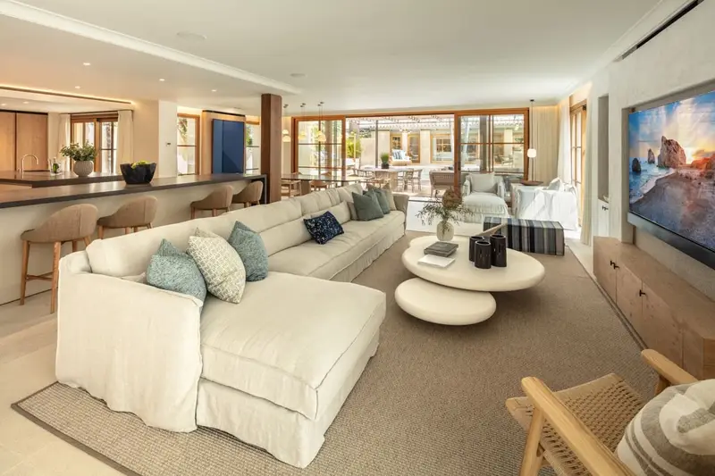 Villa en venta Marbella Golden Mile 5 dormitorios 5 baños