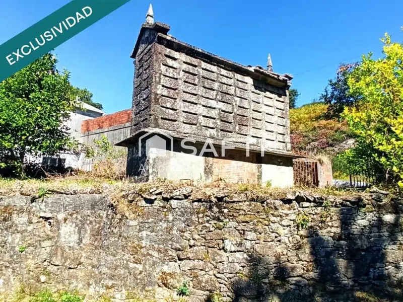 Finca/Casa Rural en venta en Rianxo, A Coruña