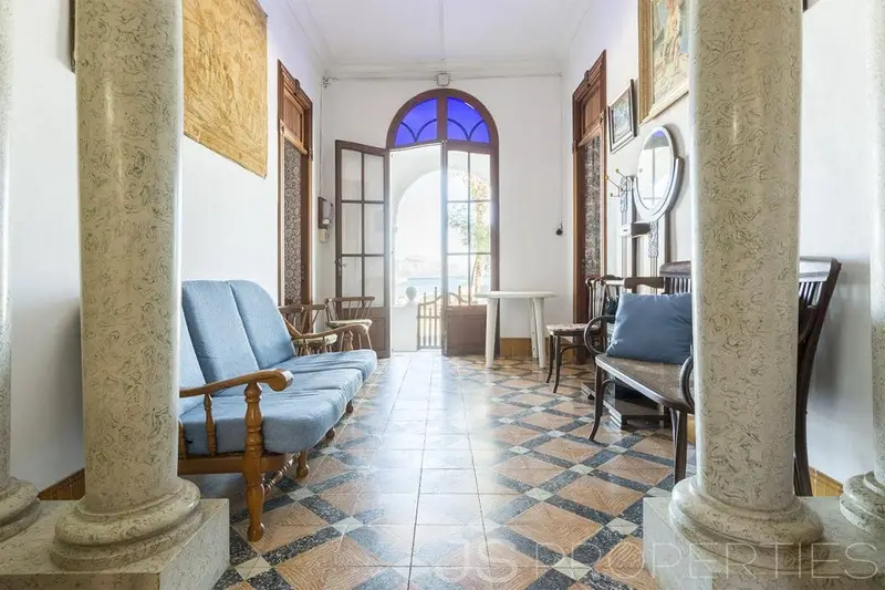Casa en Puerto Pollensa: Gran oportunidad de inversión