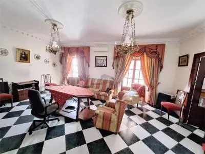 Edificio en venta en Zafra 658m2 6 habitaciones 2 baños