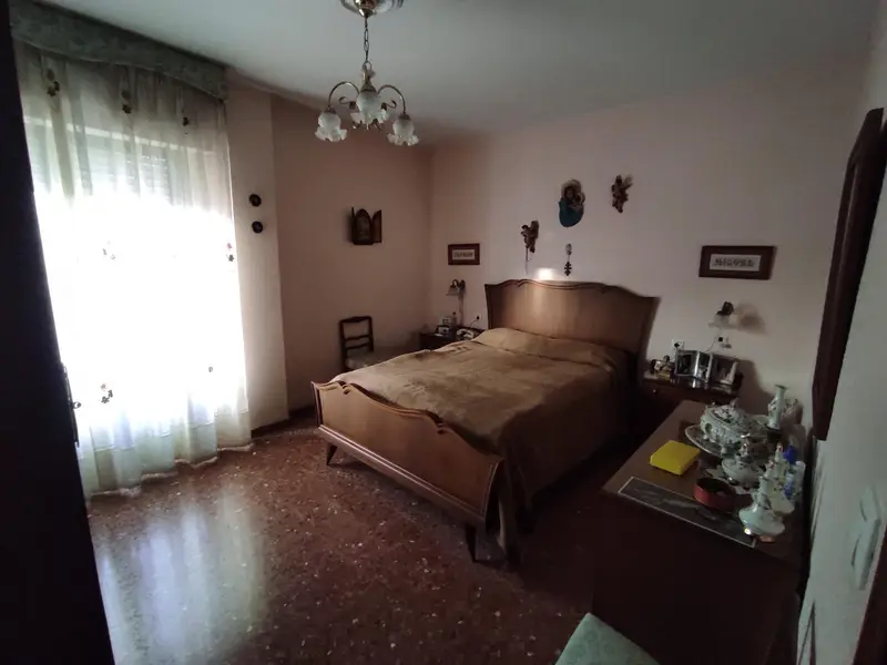 Venta Piso con Terraza en Centro Cabra