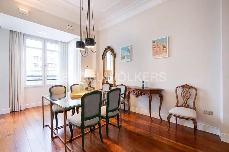 Apartamento en Alquiler Russafa Valencia 3 Habitaciones 2 Baños