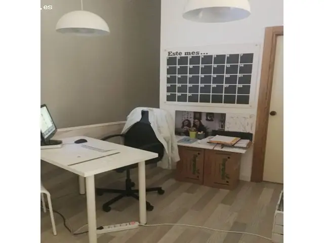 Local Comercial Reformado en Almansa Centro 100m2 con Sotano