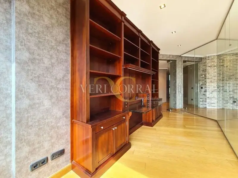 Piso en venta en Oviedo zona exclusiva 179m2 3 dormitorios