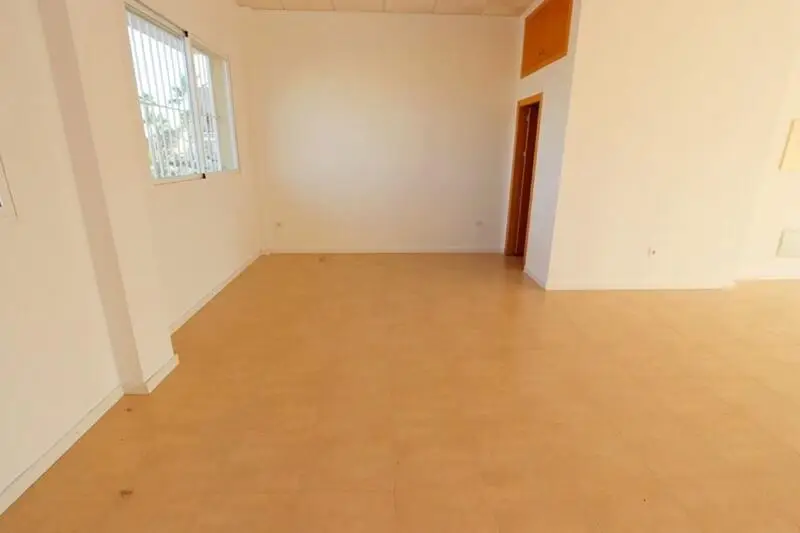 Local Comercial en Venta Aguamarina Cabo Roig