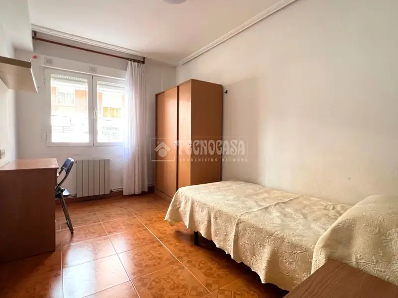 Piso en Venta en Valladolid Zona Universidades