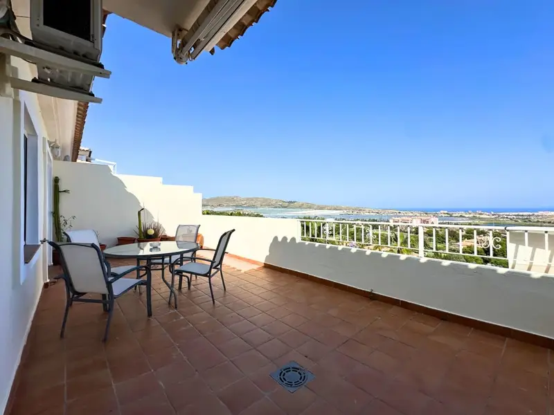 Ático con Vistas al Mar en Bonalba Alicante