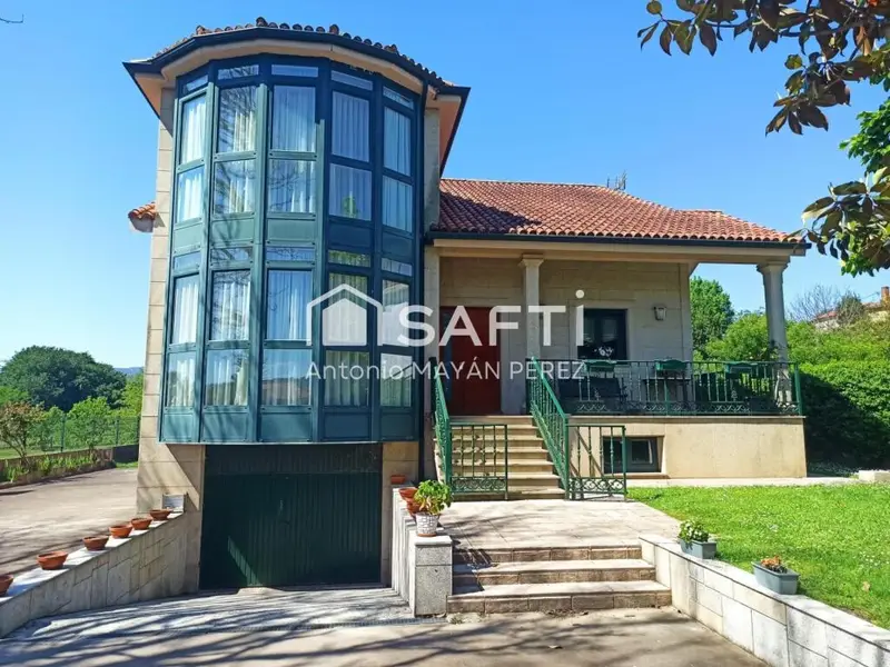 Venta de casa con terraza en Ortoño (Ames)