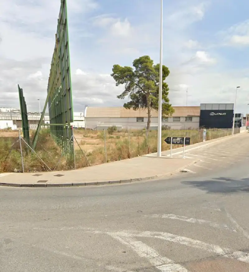 Solar Urbano en Elche 4025m2  Cerca Corte Ingles