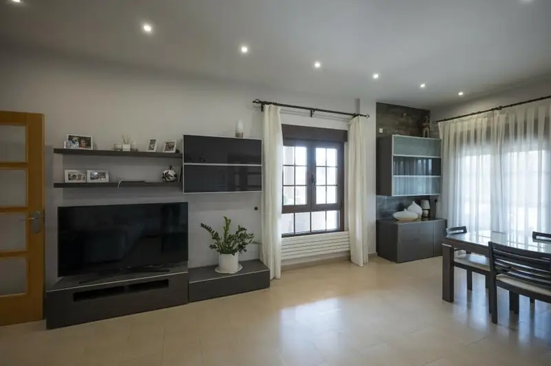 Casa Rústica 4 Dormitorios Piscina Jacuzzi Gimnasio Jeronimo Y Avileses