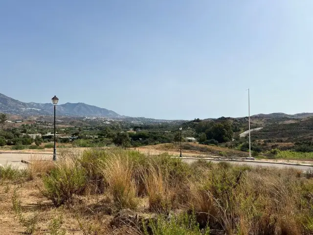 10 Parcelas Urbanizables en Cala de Mijas Golf