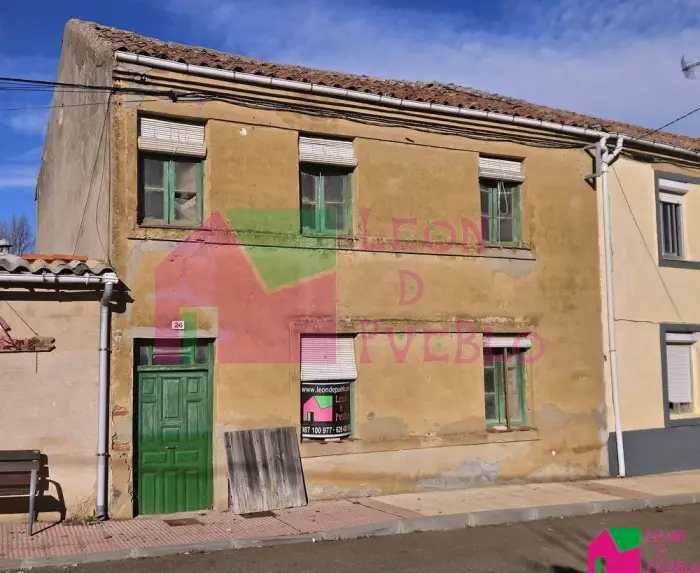 Casa a rehabilitar con huerta cerca de León