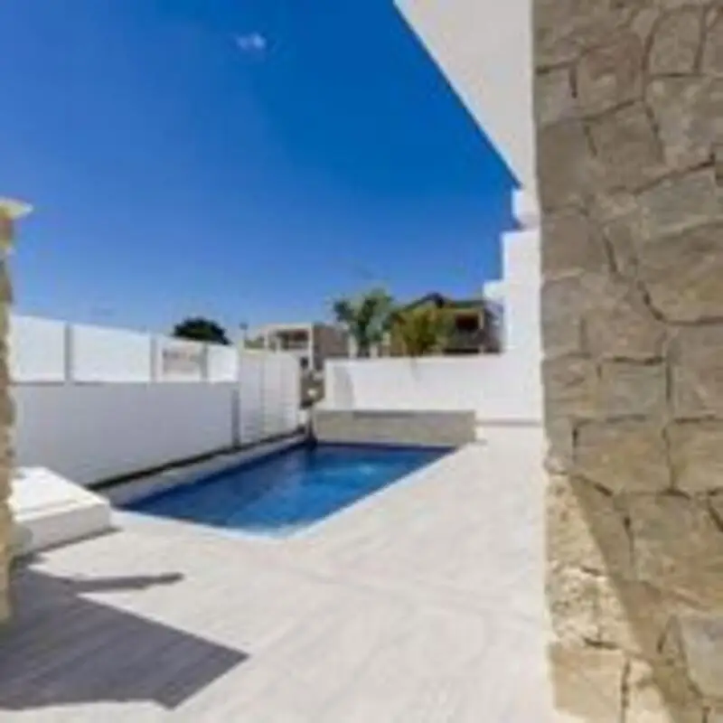 Villa 3 Dormitorios La Herrada Alicante Piscina Privada