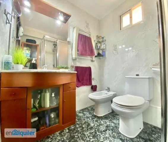 Alquiler piso estudiantes Malaga centro 3 habitaciones