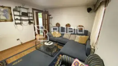 Chalet en venta en Laredo