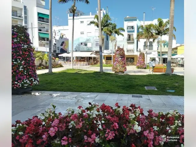 Apartamento 3 Dormitorios Estepona  Terraza Playa Cerca