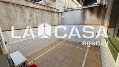 Chalet adosado en Montequinto con piscina y cochera