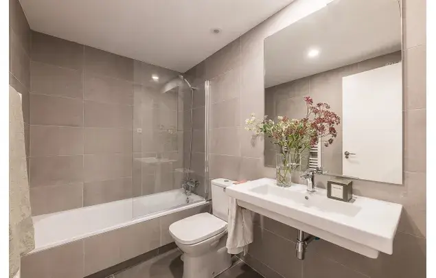 Apartamento en Alquiler Madrid 90m2 Terraza Piscina