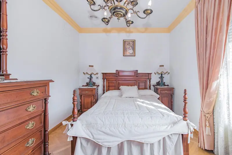 Chalet en Venta Ogíjares Gran Capacidad Familiar