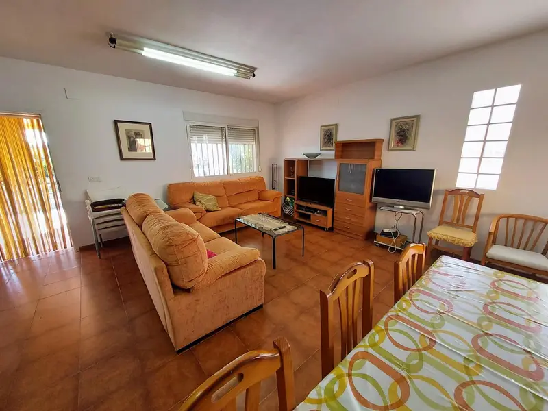 Chalet en Venta Chiva Valencia 3 Habitaciones Piscina