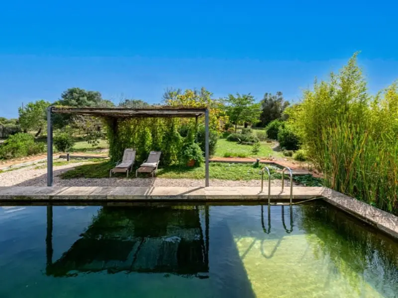 Casa Rural en Selva Mallorca con Piscina Biologica y Vistas a la Montana