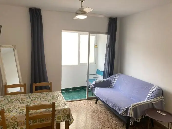 Apartamento 4 Dormitorios Denia - Inversión con Licencia Turística