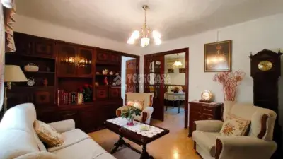 Casa adosada en venta en Guadix