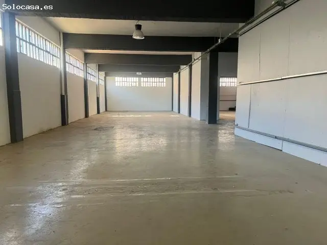 Nave Aislada en Alquiler 2656m2 Esplugues Llobregat