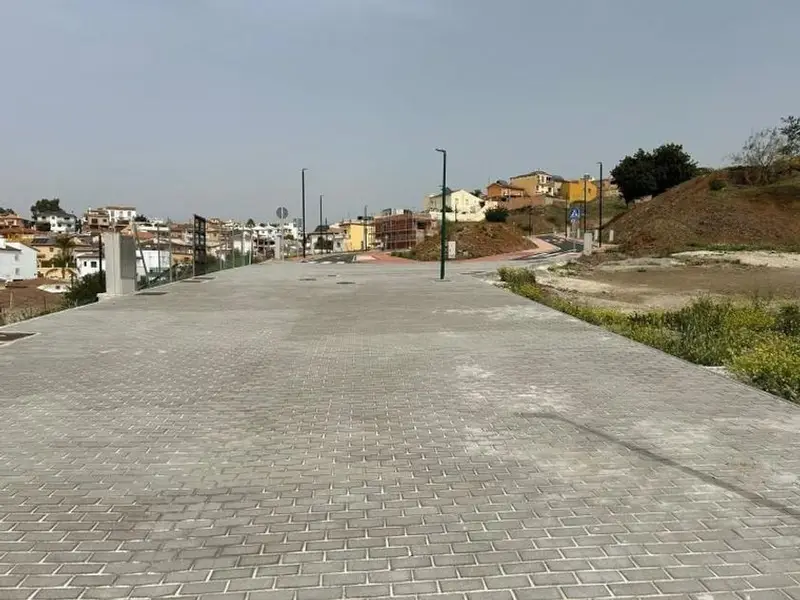 venta Terreno en Puerto de la Torre, Málaga (YVS-PS24)- Globaliza