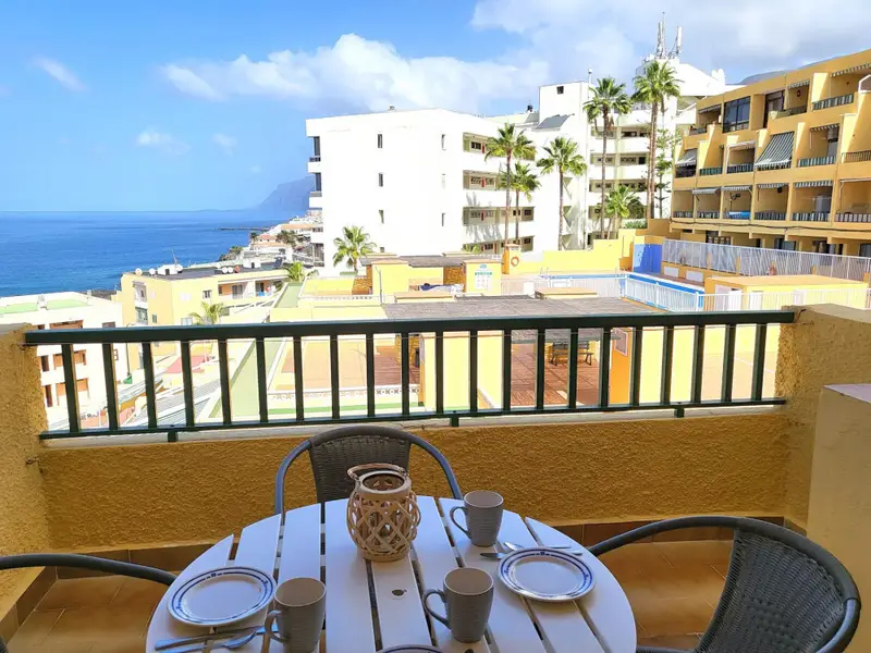 Apartamento 2 Dormitorios Alquiler Puerto Santiago Tenerife