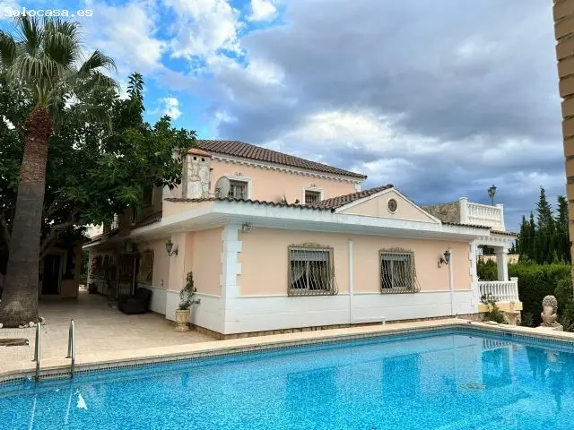 Alquiler Larga Temporada Lujosa Villa en La Nucia cerca Benidorm